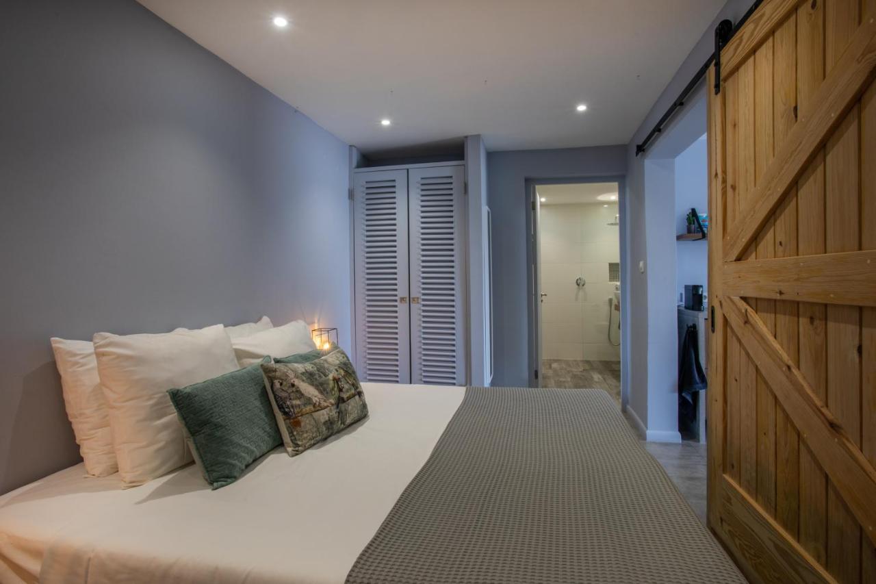 Indigo Apartments & Suites - 'Adults Only' Jan Thiel Exterior foto